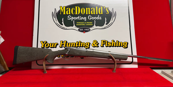 Remington 700 Stainless 7mmRM w/Detachable Mag & Hogue Stock